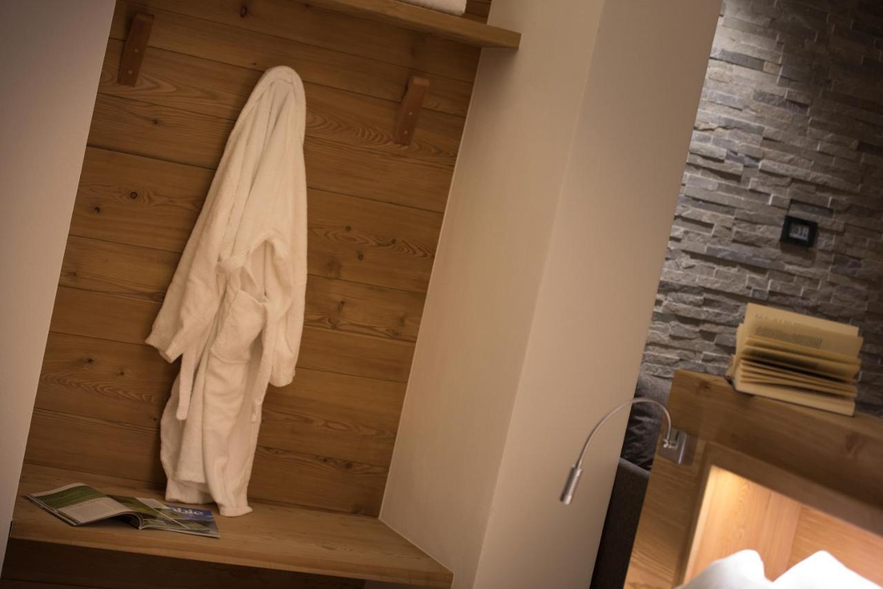 Hotel Bucaneve Livigno Exterior foto